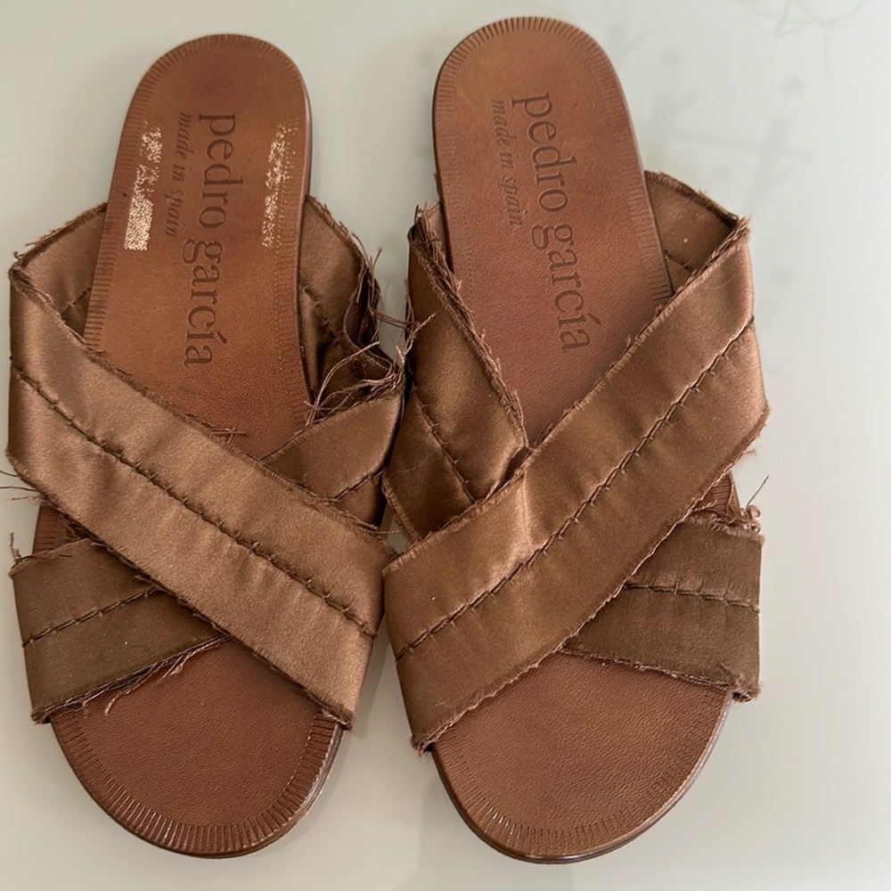 Pedro Garcia satin sandals size 37.5